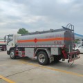 Camión tanque de 8 toneladas para transporte de aceite a granel