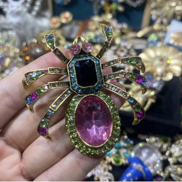 Broche de aranha colorida vintage