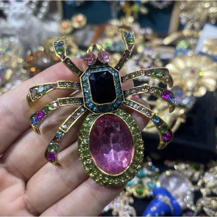 Broche de aranha colorida vintage