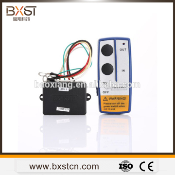 SUV mobile winch remote control