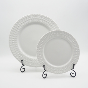 Crosshy White -geprägter Keramik -Geschirr Sets Tabelle Geschirr
