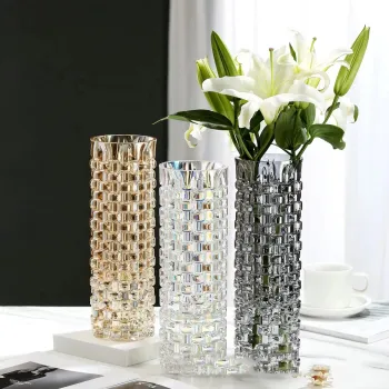 Eco-Friendly Tall Reversible Glass Vase for Wedding Decorations