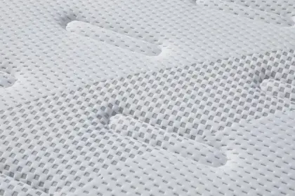 Comfort Ice-cooling Fabric Luxury Foam Mattress for bedroom