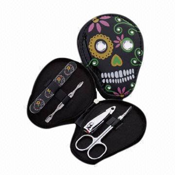 4-piece High Grade Manicure Set, Skull Case with Acrylic Diamond, EVA Nail File