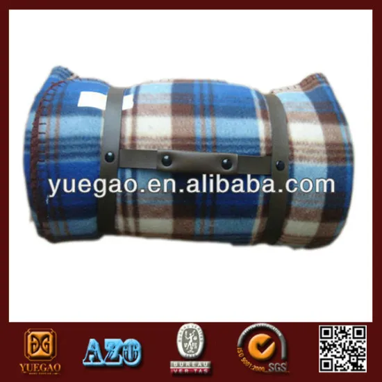 100% polyester polar fleece travel blanket with handle