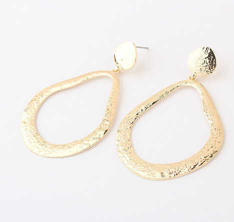 Western earrings wholesale new retro teardrop shaped oval vintage metal alloy hoop earrings 2 colors silver and gold