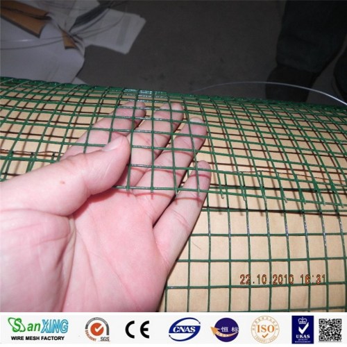 PVC -belagd tråd stängsel och nät