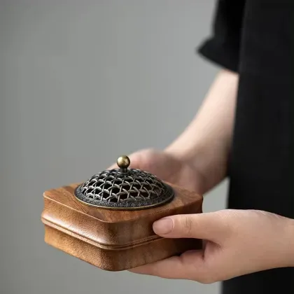 Luxury Arabic Mubkhar Oud Burner - Black Agarwood Coriander Wooden Bukhoor Madkhan