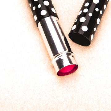 single synthetic  make up brush