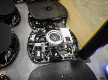 Polyurethane tire servo drive wheel for automated guided vehicle