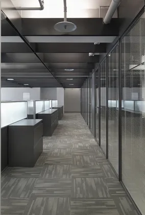 Durable Steel Partition Solutions for Commercial Use