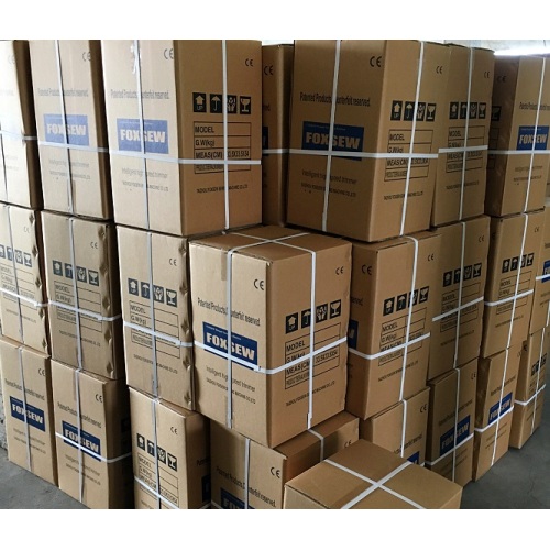 Machine coupe-bordure à fil