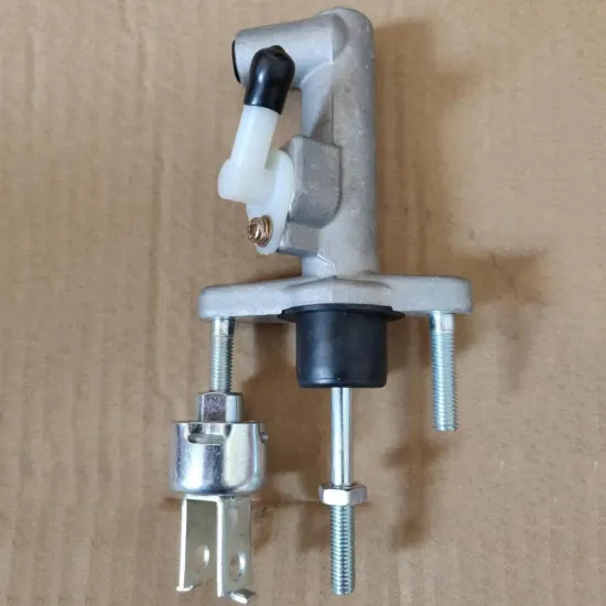 High-Quality Auto Car Clutch Master Cylinder 31420-28100 FOR NOAH