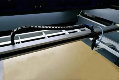 Glass Laser Engraving Machine 2000mm/s Coherent RF 30W CO2 Laser Engraver