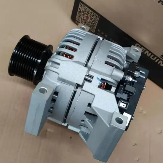 China Factory Direct Supply of 2874279 Truck Alternator in Stock for Sale