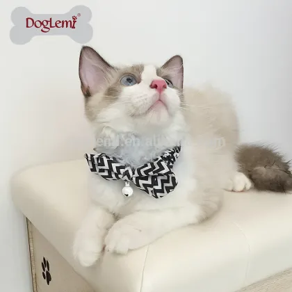 Adjustable Cute Kitty Cat Collar with Bowtie & Reflective Bell