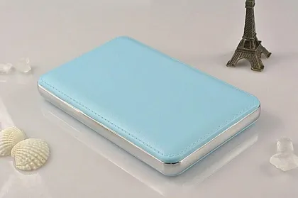 passport size romoss power bank