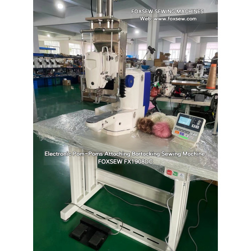 Pom-Pom Memasang Mesin Jahit Bartacking untuk Topi Beanie
