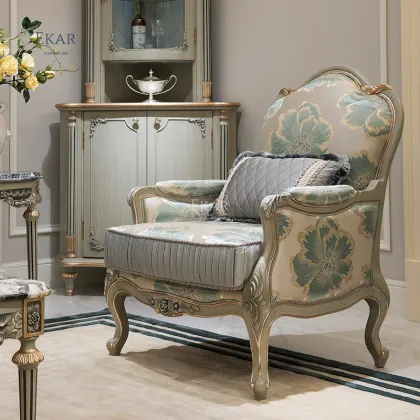 French Royal Classic Wooden Couch Antique Chesterfield Sofa Set