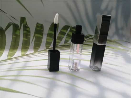 Popular unique plastic cosmetic lipgloss tubes