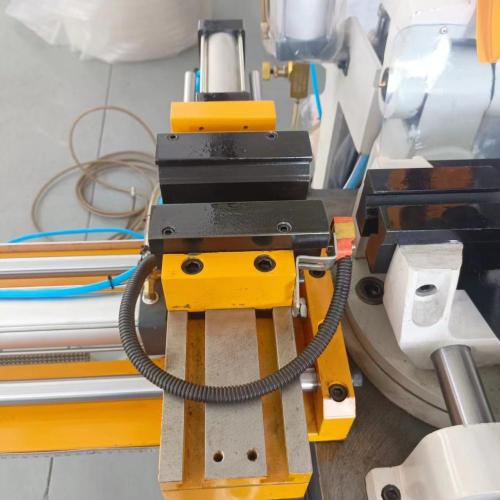 Semi automatic Pipe Cutting Machine with Auto Feeding