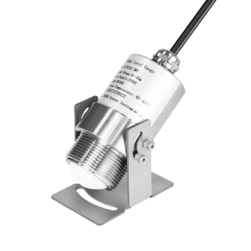 Haute précision 80GHz FMCW IP67 Mémoire de niveau radar de profondeur de neige avec capteur de gamme de 70 m RS485