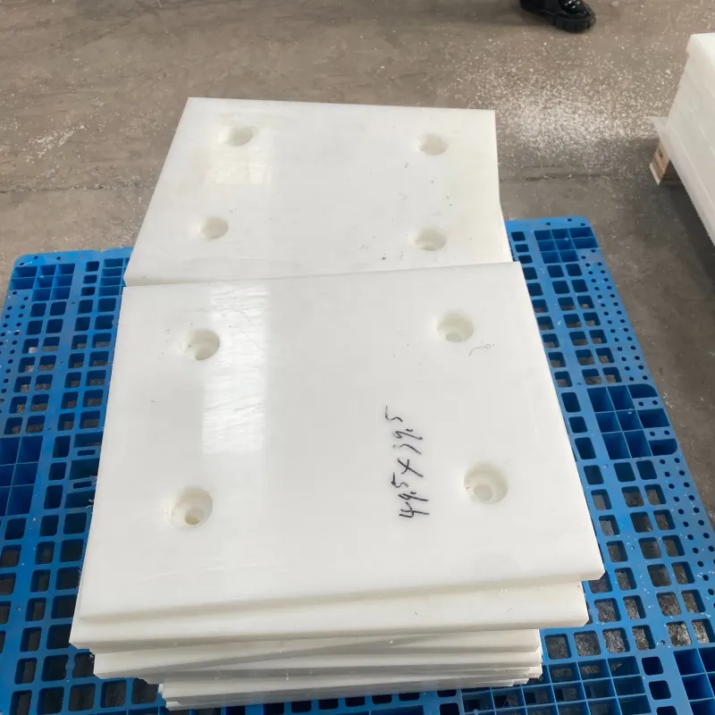 China UHMWPE Sliding Dock Buffer and Marine Fender Facing Pads