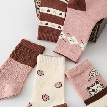 Модная жаночая ваўняная калекцыя панчохі