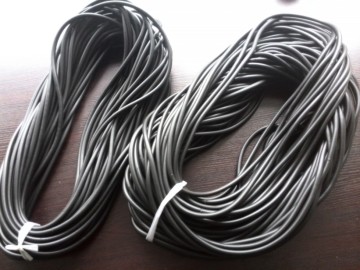 Custom Closed Cell Sponge Rubber Seals
