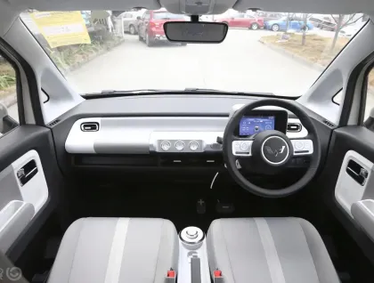 China's New Energy Vehicle: Right-Steering Electric Car by New Energy Vehicles
