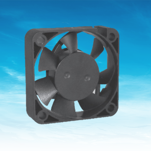 40x10 DC Fan A6 voeding