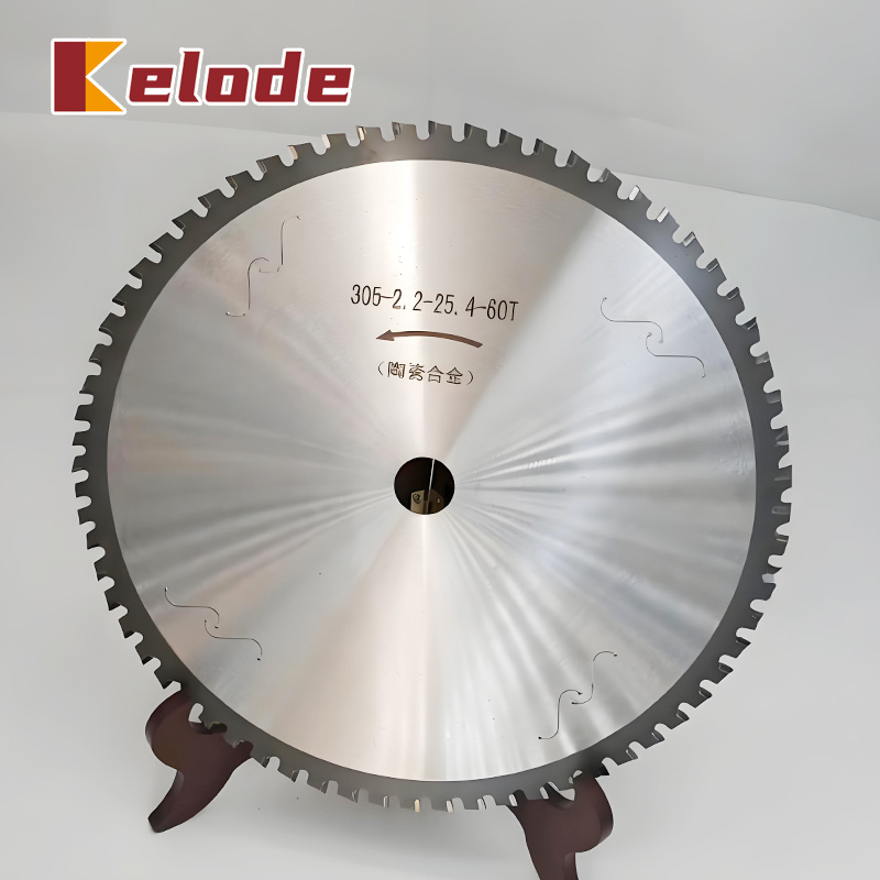 Lame de scie à froid à grande vitesse en alliage céramique