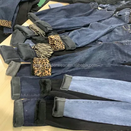 Winter Solid Color Elastic Skinny Jeans for Women (S-XL)