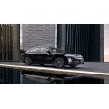 Mid to high end new energy luxury sedan