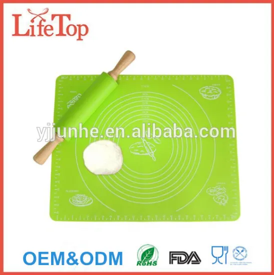 Non-Stick Silicone Rolling Pin & Silicone Pastry Mat For Rolling Dough and Baking