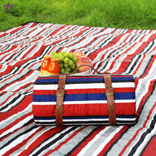 China Striped printed waterproof picnic mat Outdoor picnic blanket Factory