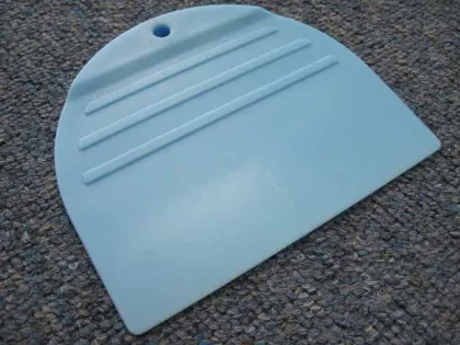 Ice scraper