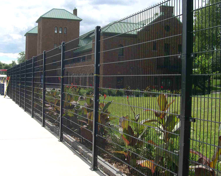 double wire fence (91)