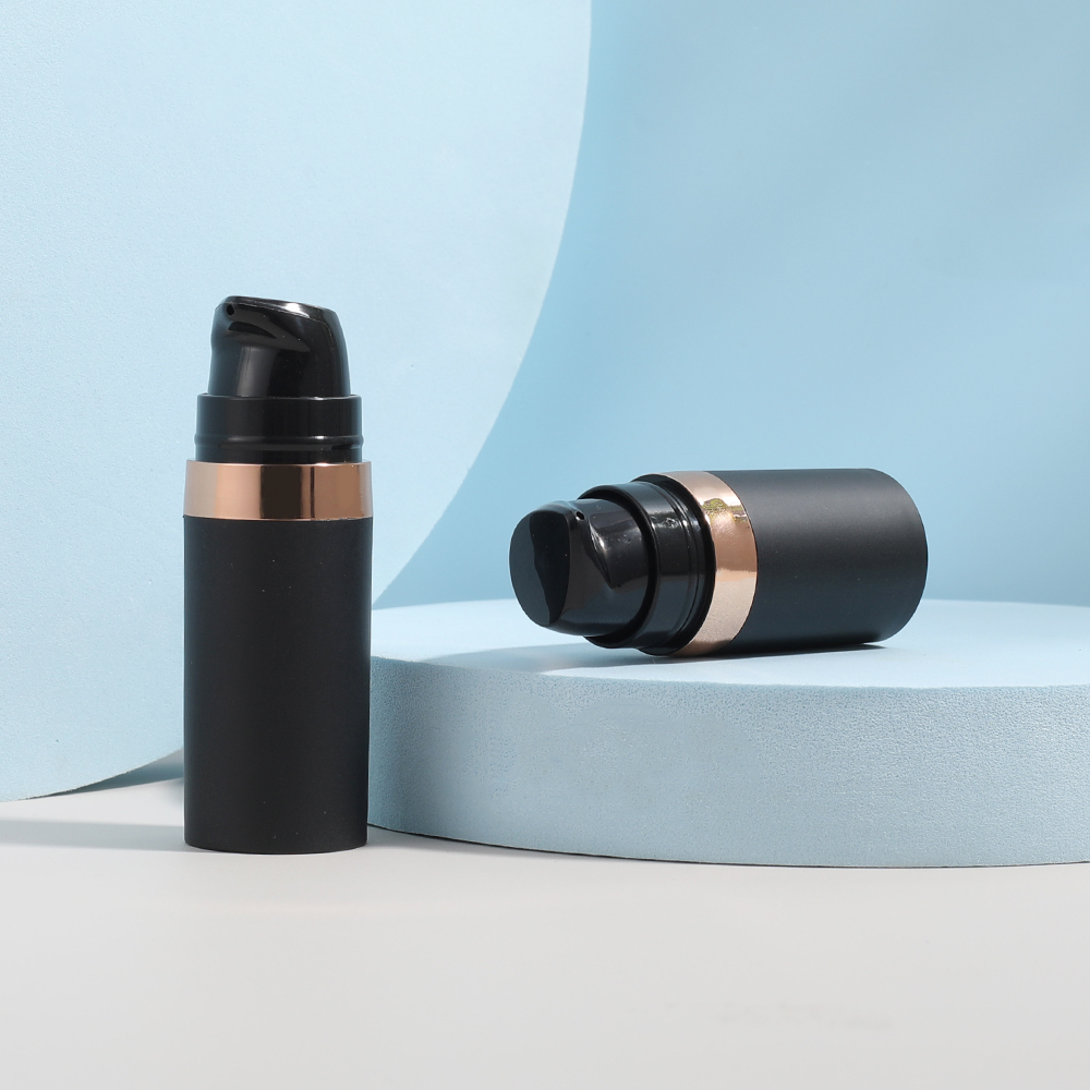 Good quality black plastic bottle cosmetic vacuum airless pump bottle5