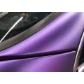 Film en vinyle de voitures violet ultra métal.