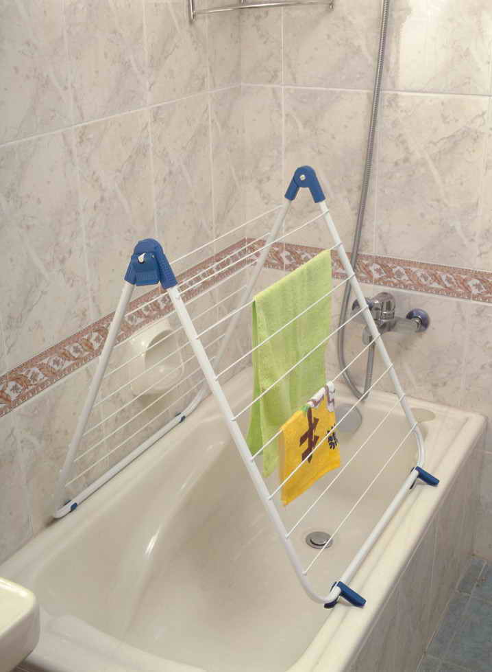 Mga Triangle Clothes Drying Rack