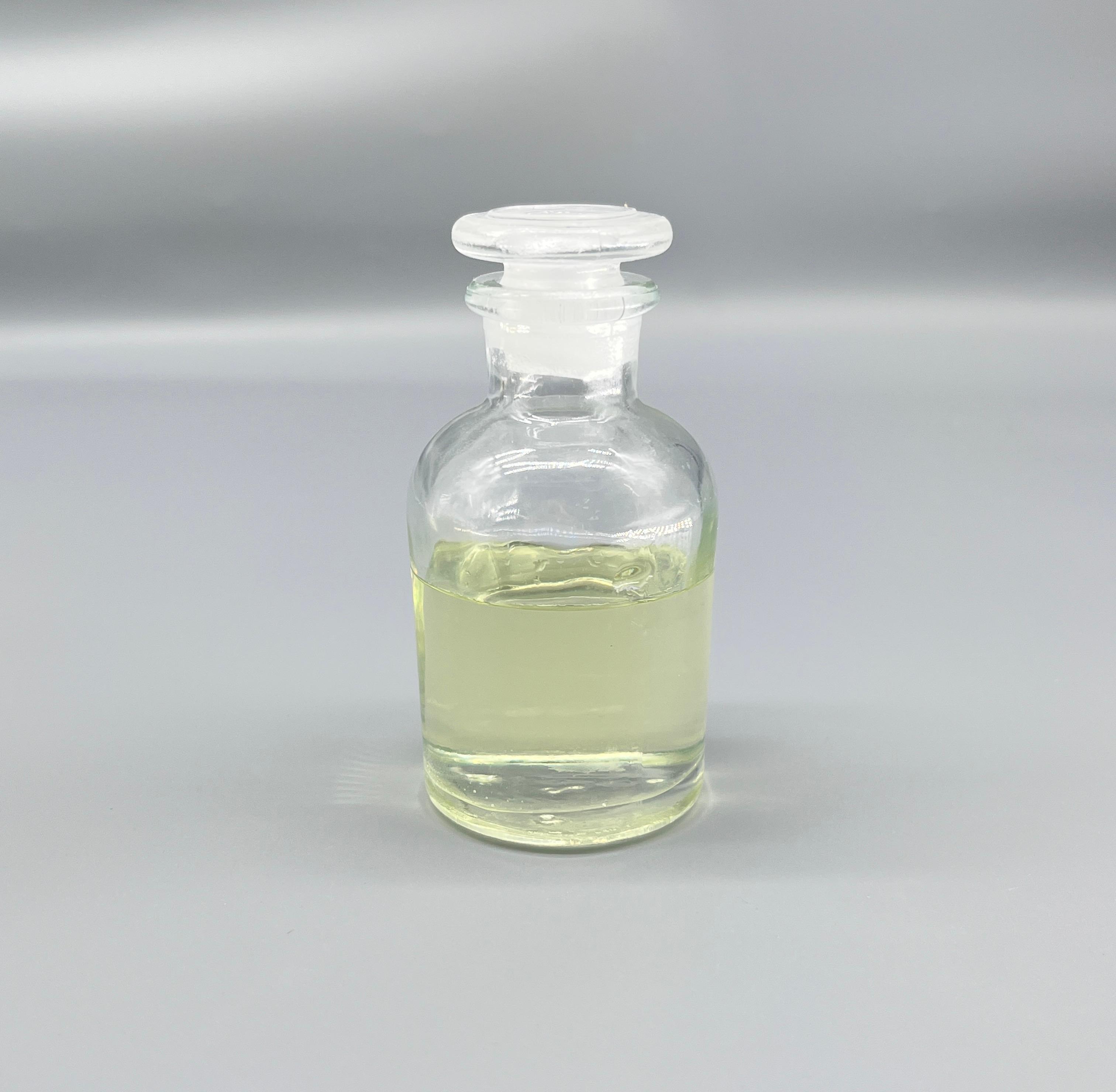 Flüssigpoly -Aluminiumchlorid 18% Koagulanslösung