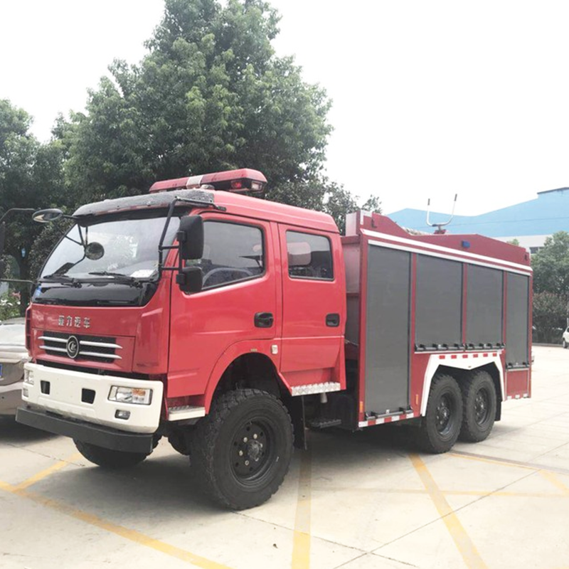 Caminhão de bombeiros de água de tração de seis rodas em pó seco