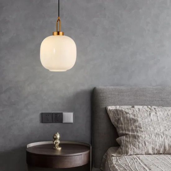 2020 Glass Cream White Lamp