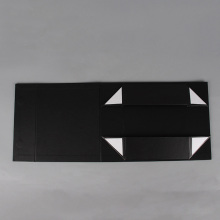 Custom Black Packaging Boxes Magnetic Closure Gift Box