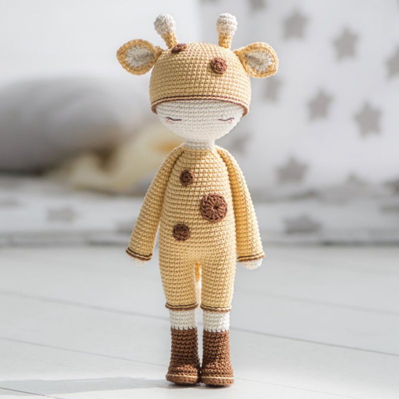 9 4 Crochet Doll