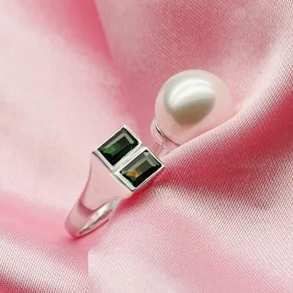18 Karat Gold Southsea Pearl Ring Green Tourmaline factory wholesale