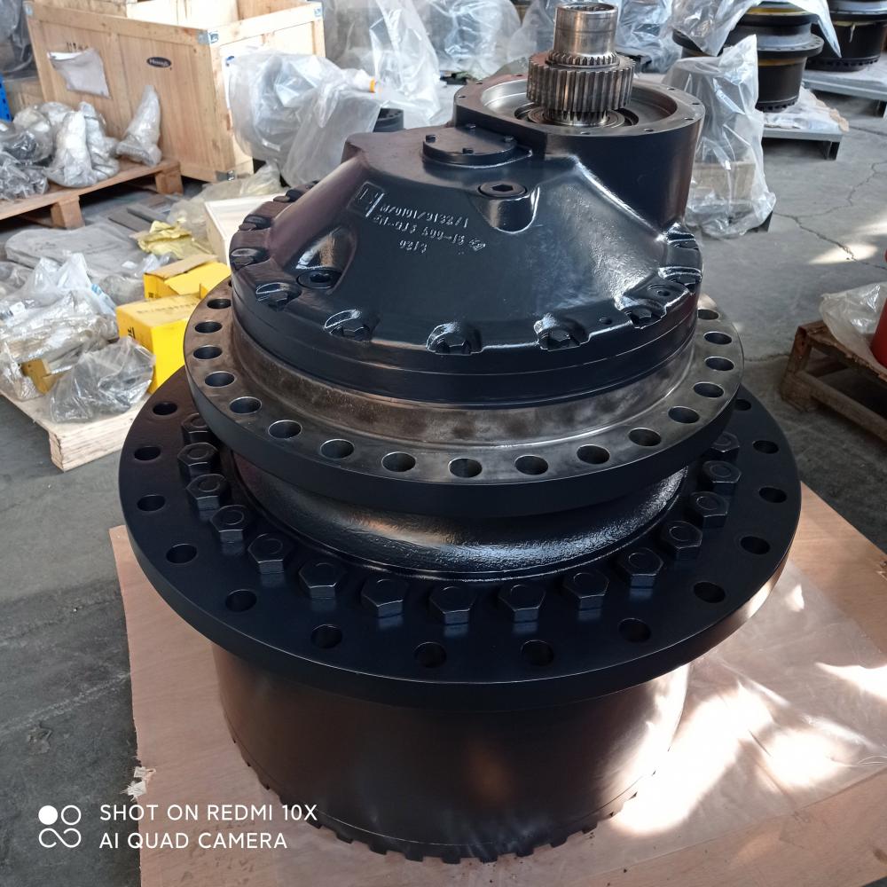 PC3000-6 Travel Gearbox