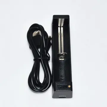 Lithium Battery Charger Xtar Mc1