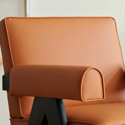 Modern Simple Solid Wood Leather Art Single Chair for B&B Leisure